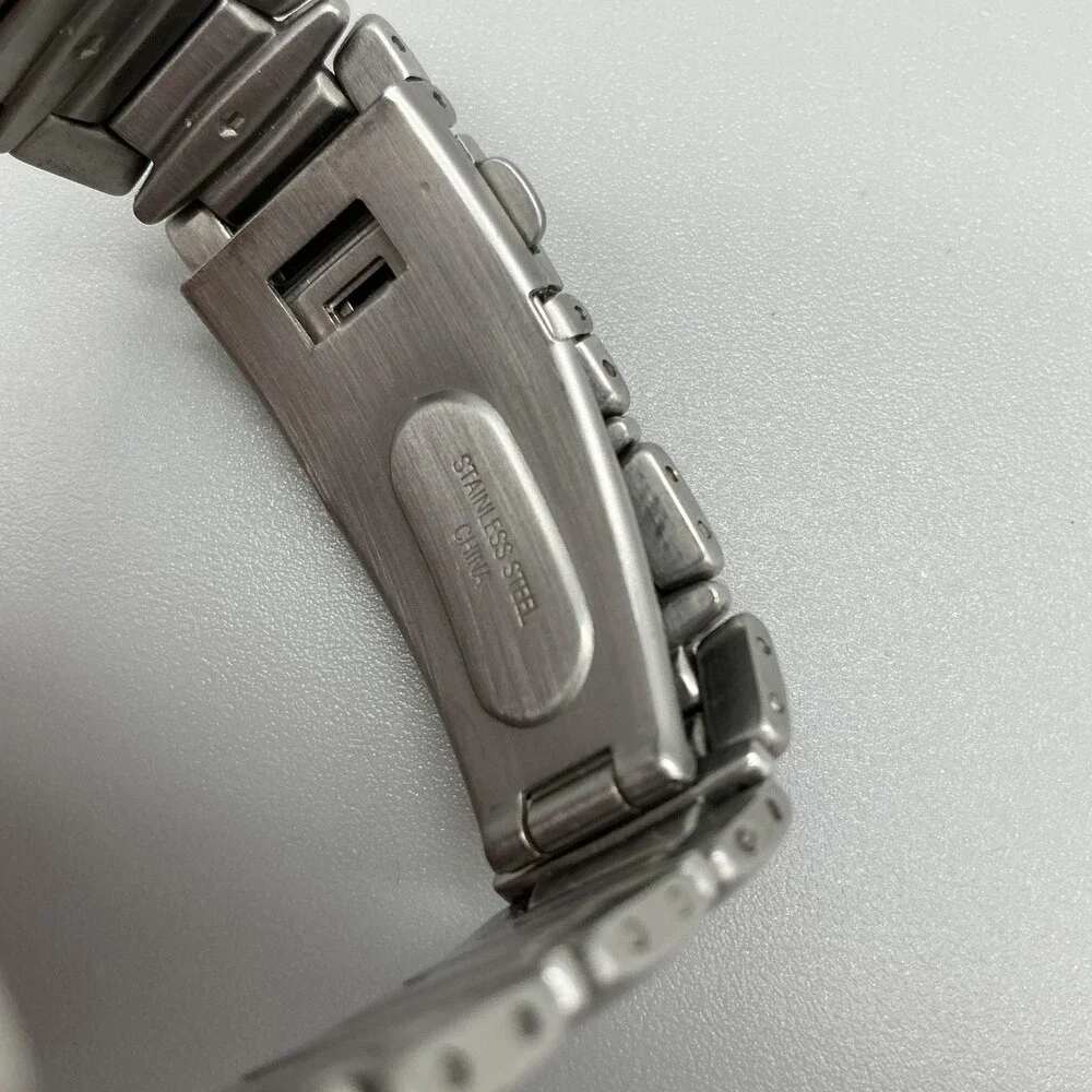 Kenneth Cole see photos